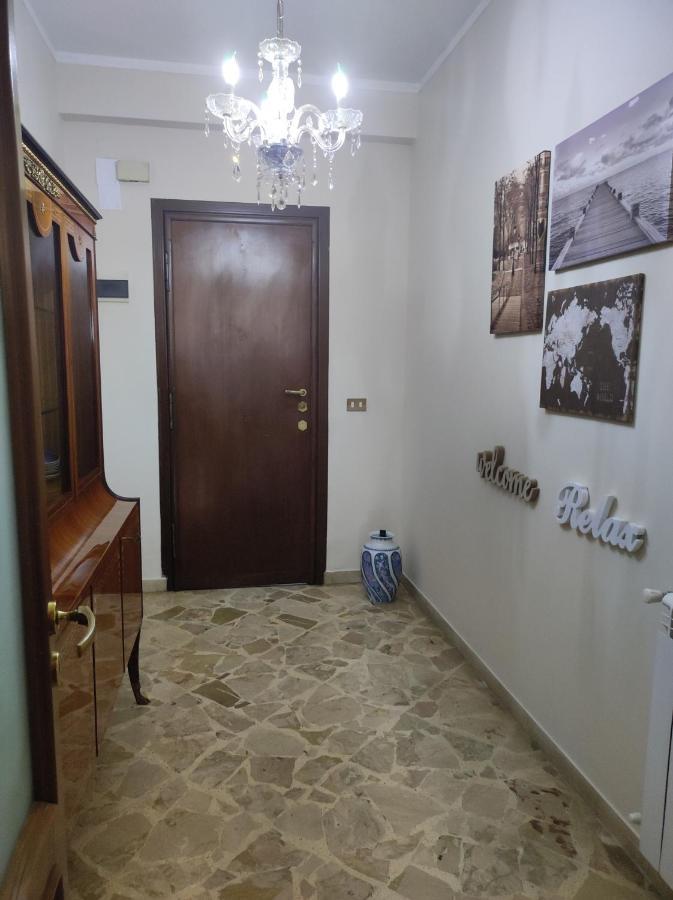 New Dawn Apartment, Appartamento Turistico, Casa Per Vacanza, Tre Camere Indipendenti Catânia Exterior foto